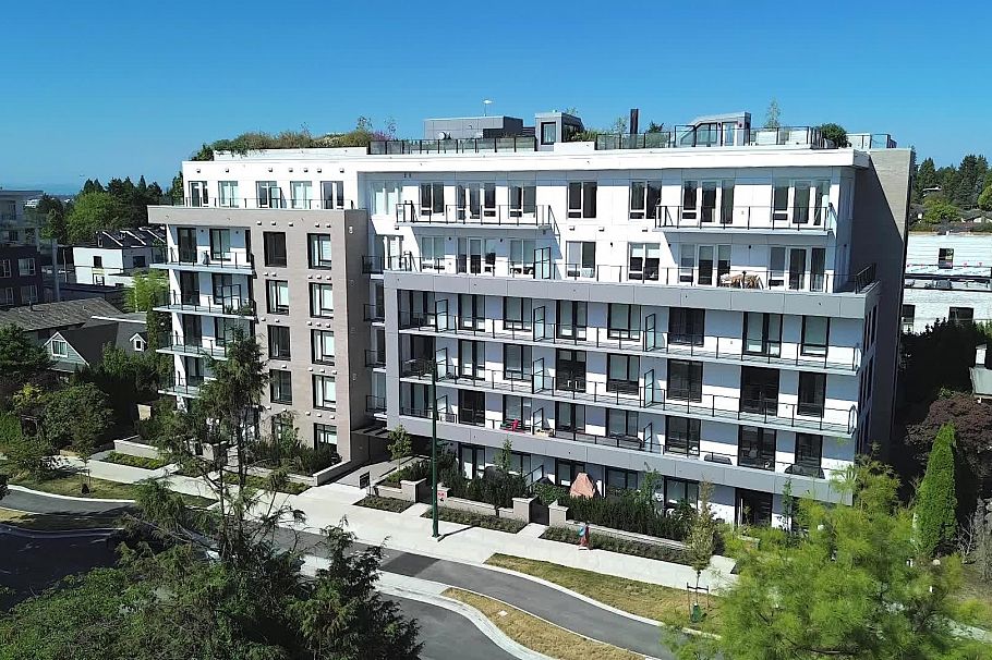 310 6859 Cambie Street Vancouver, BC - 1