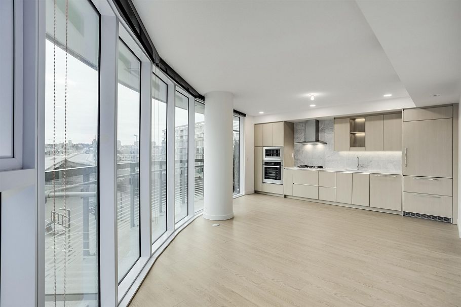 584 87 Nelson Street Vancouver, BC - 8