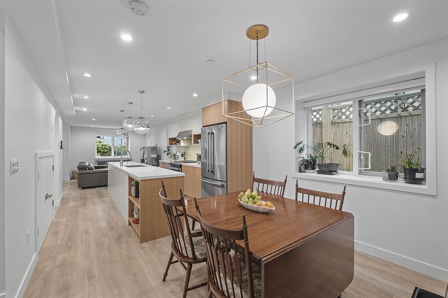 1452 E 20th Avenue Vancouver, BC - 6