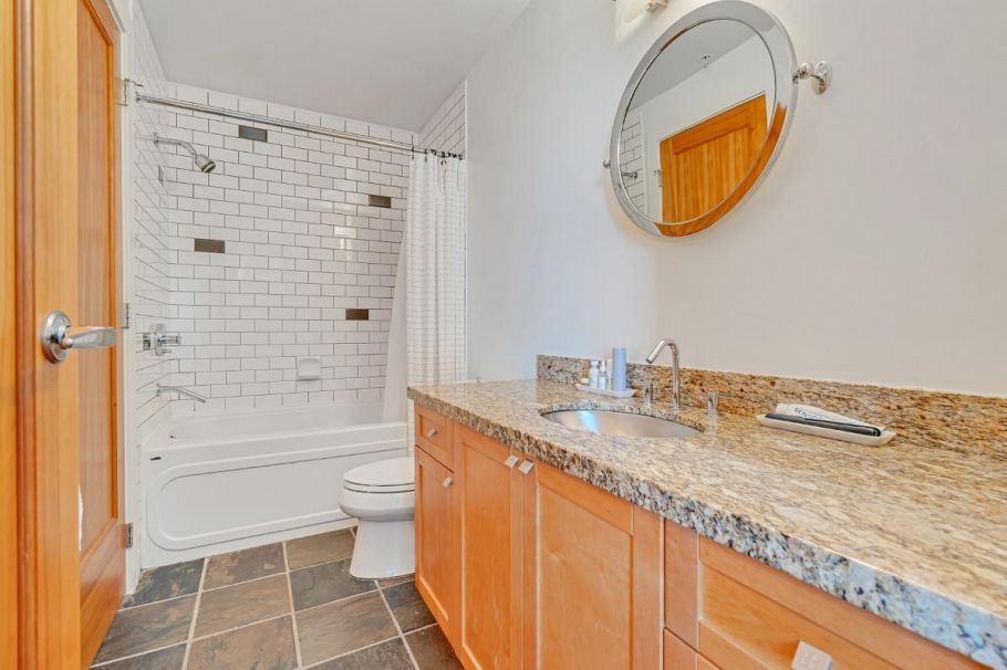 311 2515 Ontario Street Vancouver, BC - 23