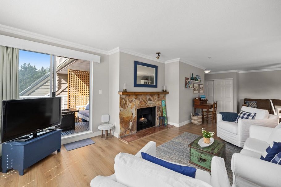 610 1000 Bowron Court North Vancouver, BC - 4