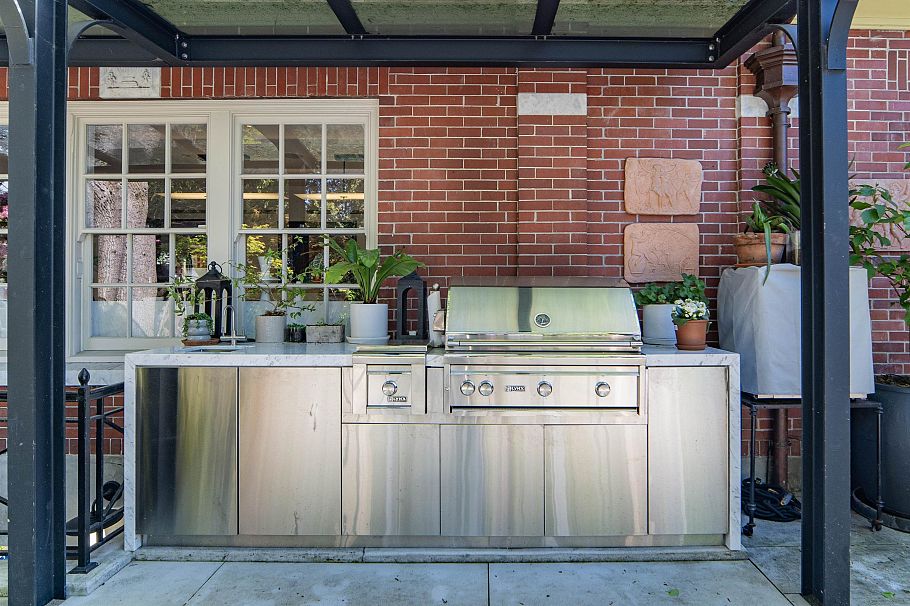 1501 Atlas Lane Vancouver, BC - 30