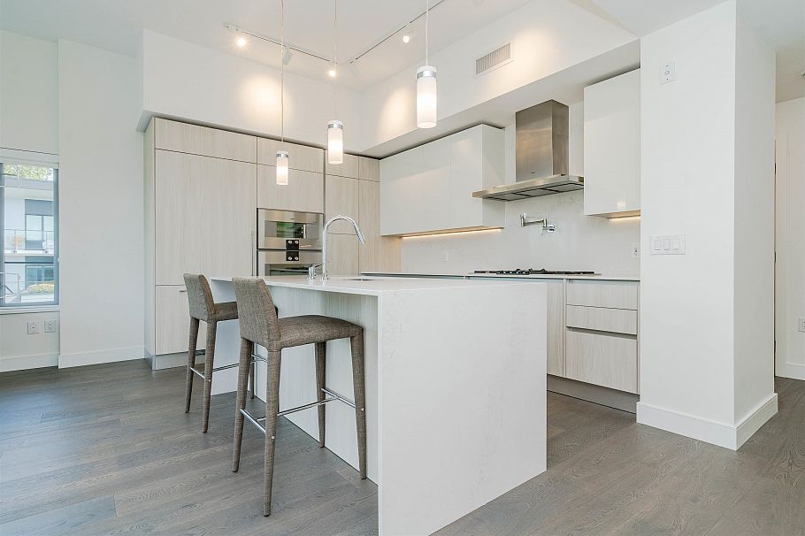 602 477 W 59th Avenue Vancouver, BC - 11