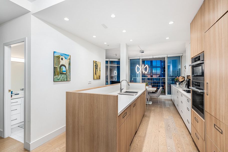 2303 1200 Alberni Street Vancouver, BC - 7