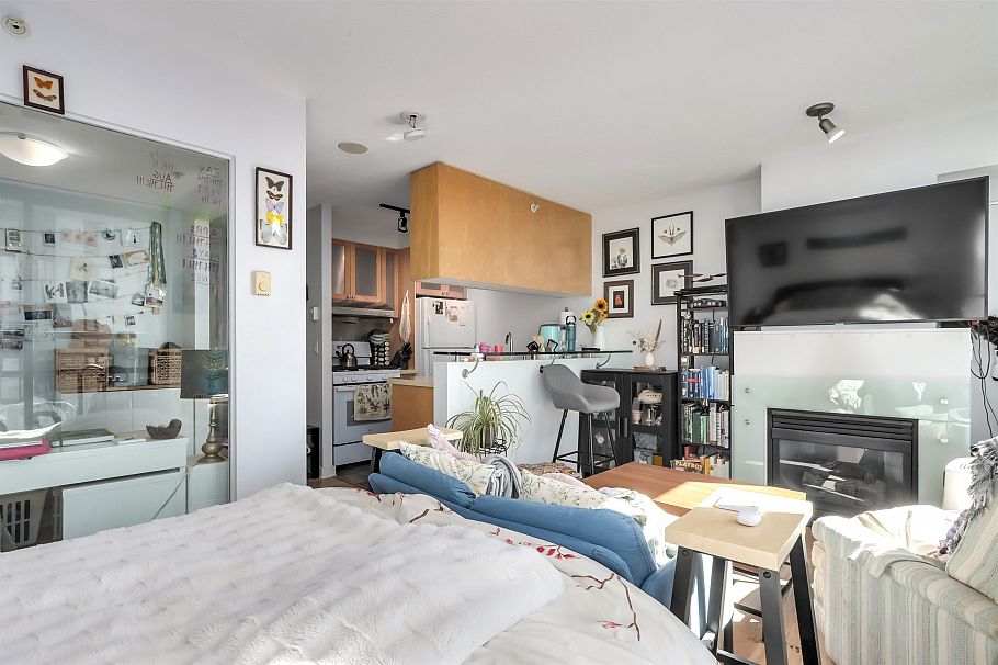 1406 1003 Burnaby Street Vancouver, BC - 15