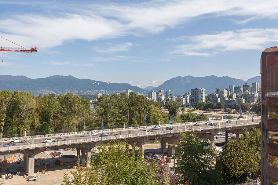 1003 1450 Pennyfarthing Drive Vancouver, BC - 29
