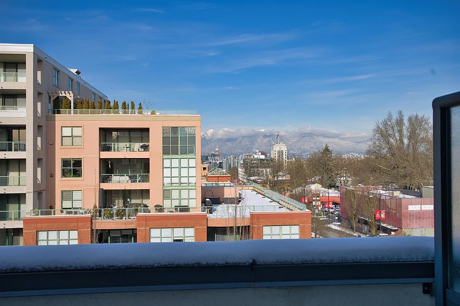 505 3228 Tupper Street Vancouver, BC - 2