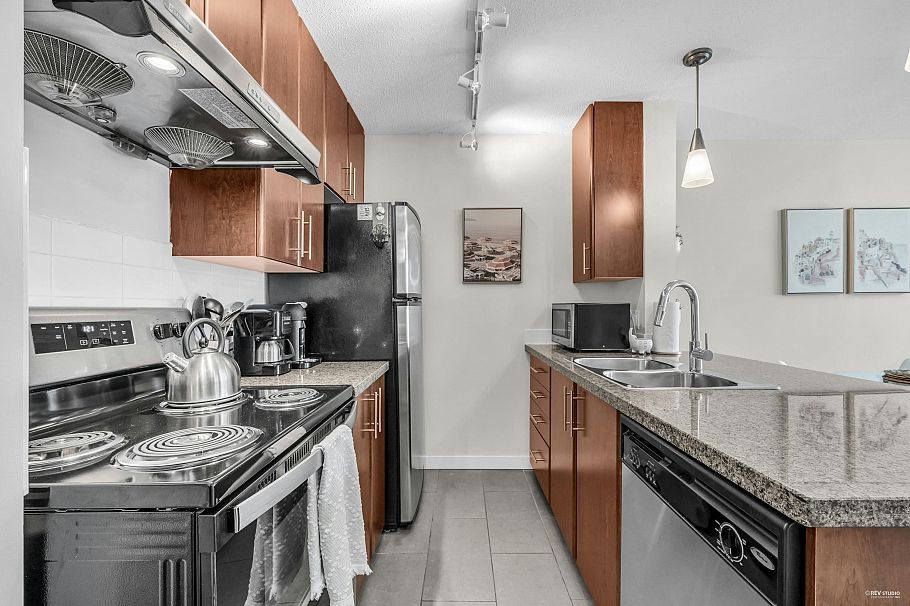 703 58 Keefer Place Vancouver, BC - 8