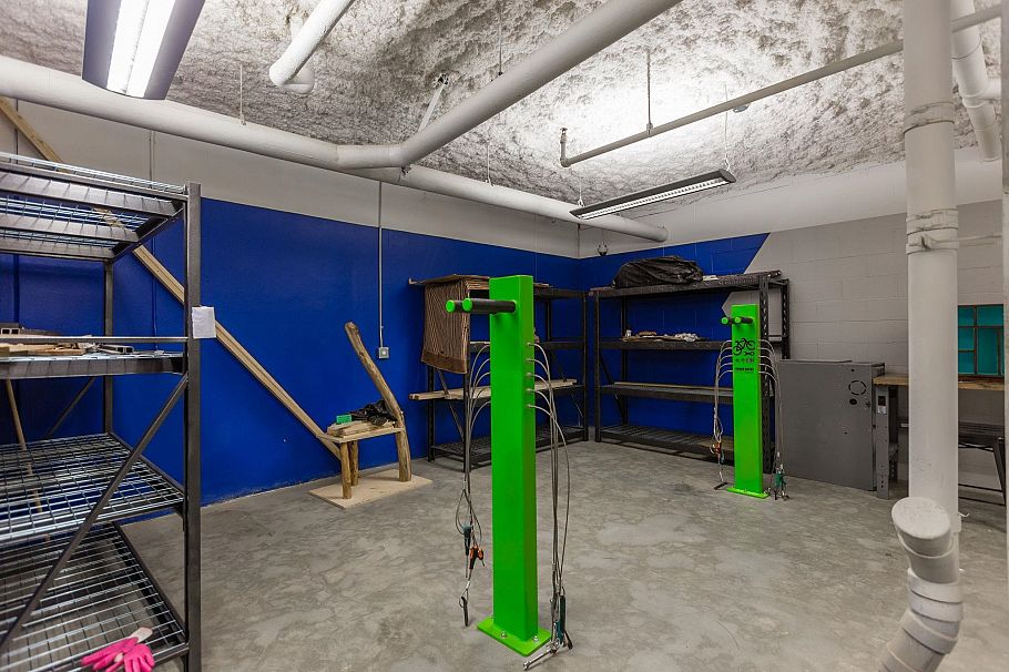 215 384 E 1st Avenue Vancouver, BC - 29