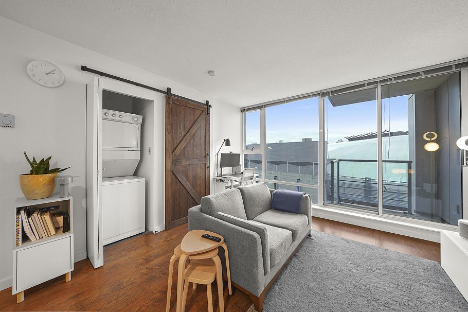 703 131 Regiment Square Vancouver, BC - 19