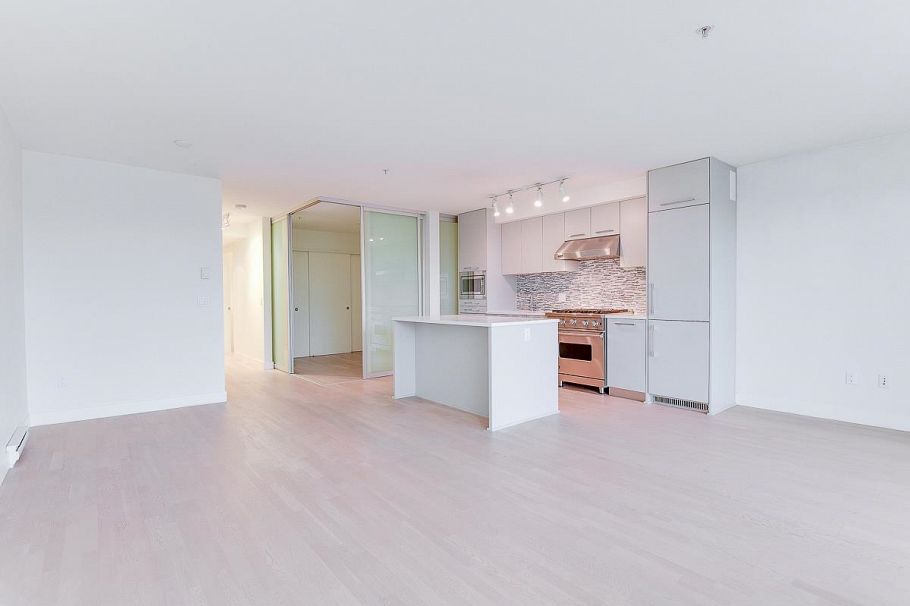 309 4355 W 10th Avenue Vancouver, BC - 5