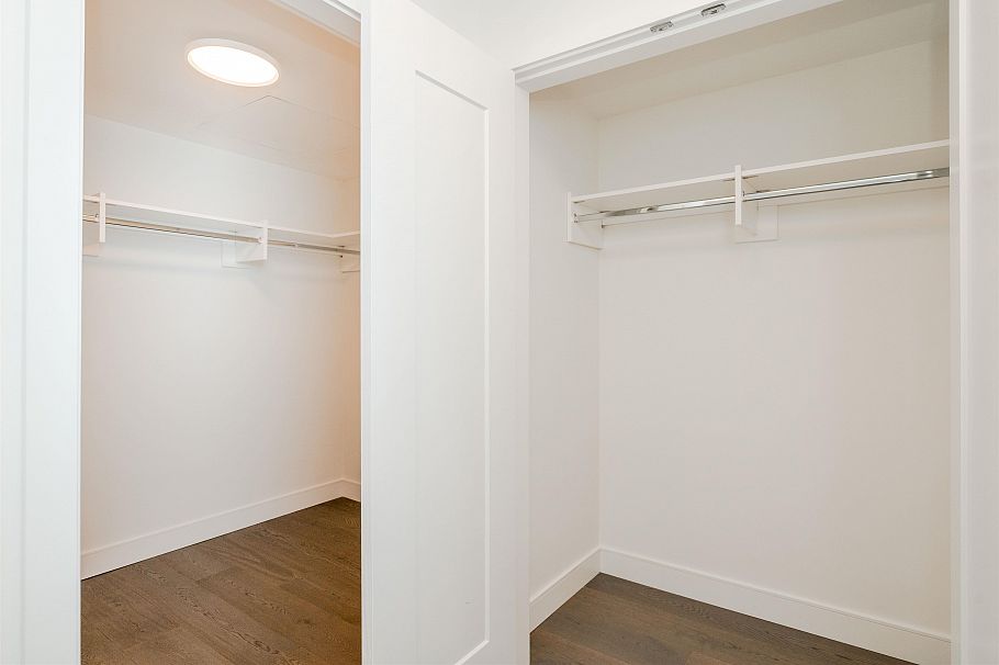 602 477 W 59th Avenue Vancouver, BC - 22