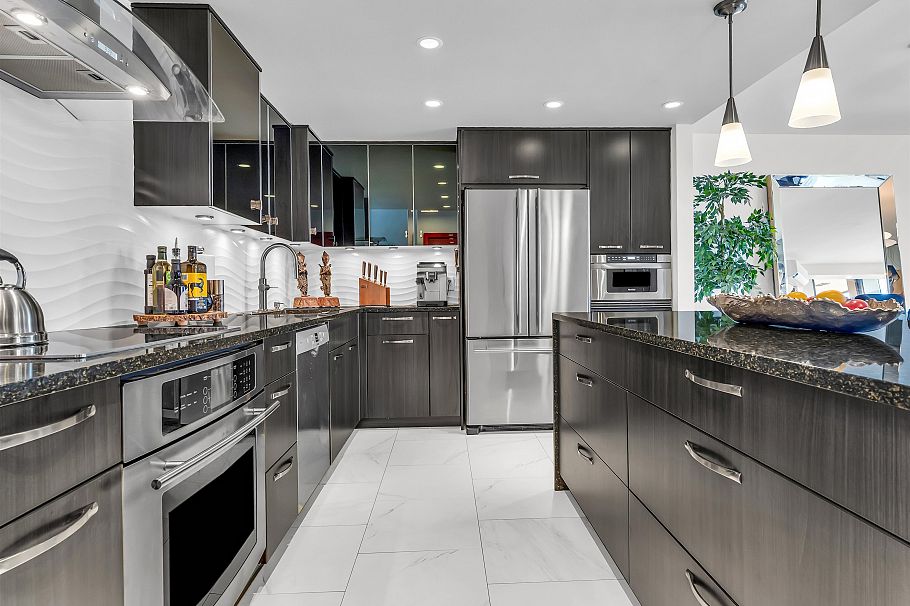 607 1450 Pennyfarthing Drive Vancouver, BC - 18