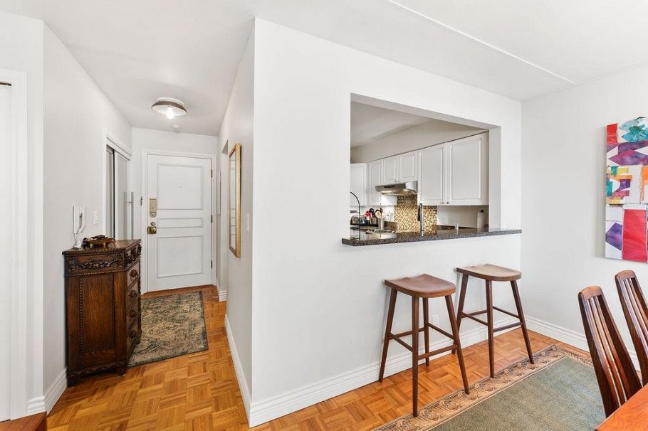 301 650 Moberly Road Vancouver, BC - 8