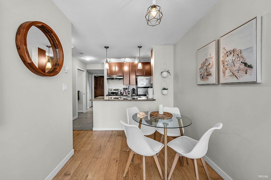 703 58 Keefer Place Vancouver, BC - 10