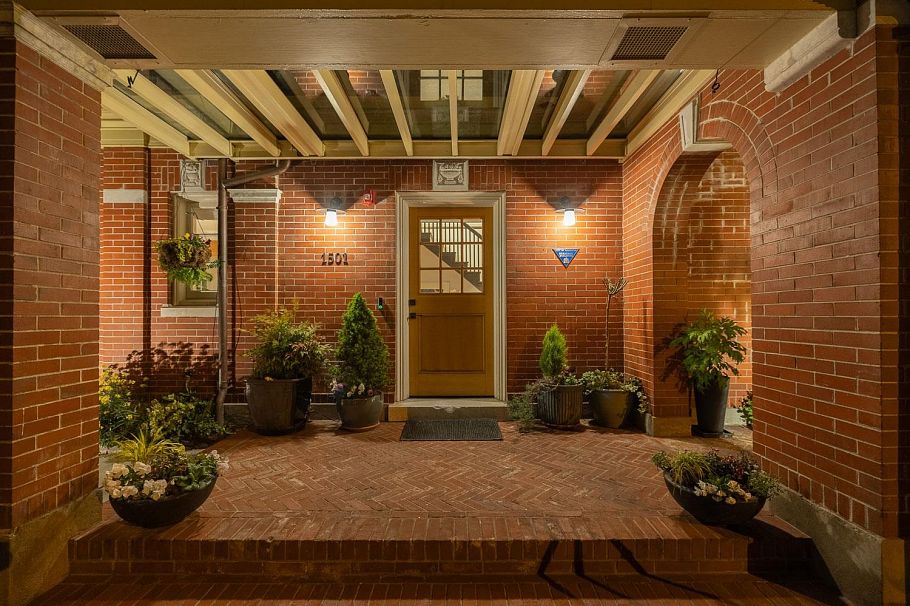 1501 Atlas Lane Vancouver, BC - 35