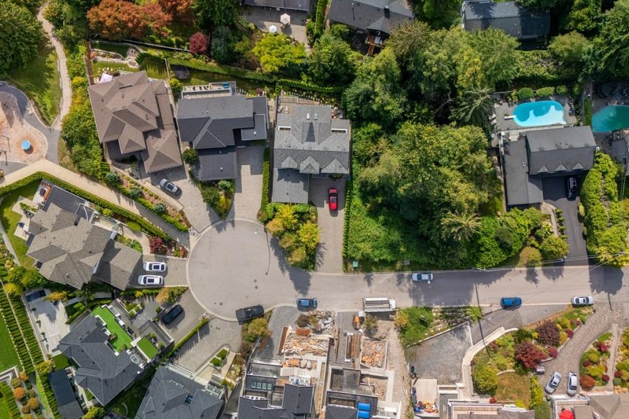 291 Monteray Avenue North Vancouver, BC - 38