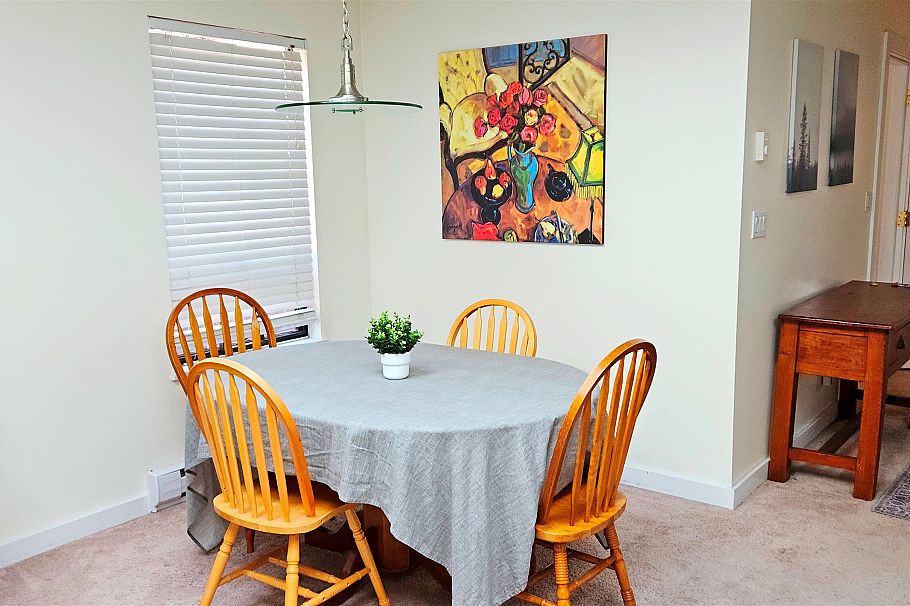 2214 W 14th Avenue Vancouver, BC - 8