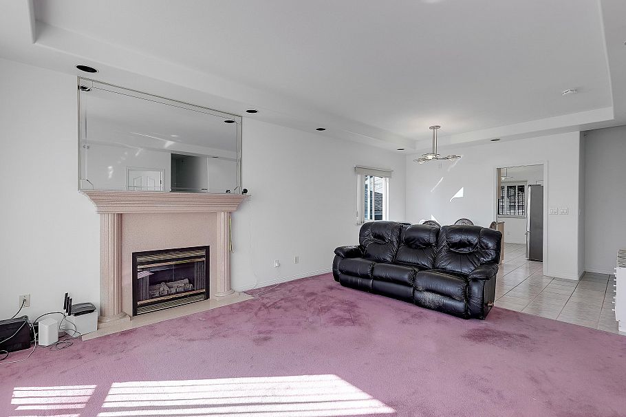 1257 E 60th Avenue Vancouver, BC - 10