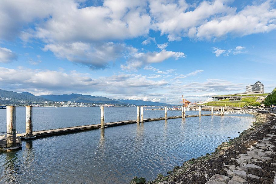 2303 1200 Alberni Street Vancouver, BC - 37