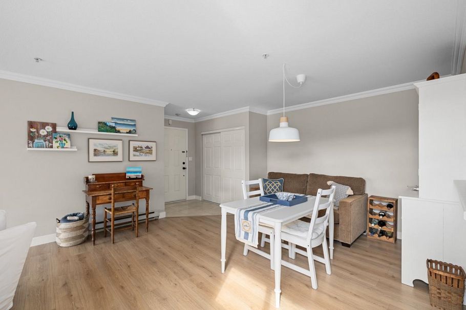 610 1000 Bowron Court North Vancouver, BC - 10