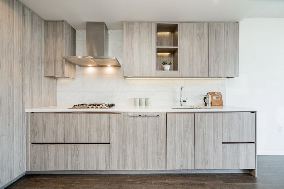 2107 89 Nelson Street Vancouver, BC - 2