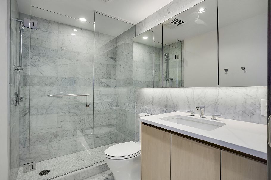 584 87 Nelson Street Vancouver, BC - 14