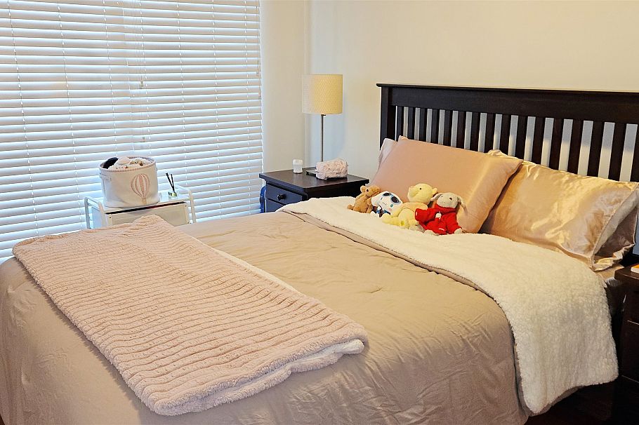 2214 W 14th Avenue Vancouver, BC - 16