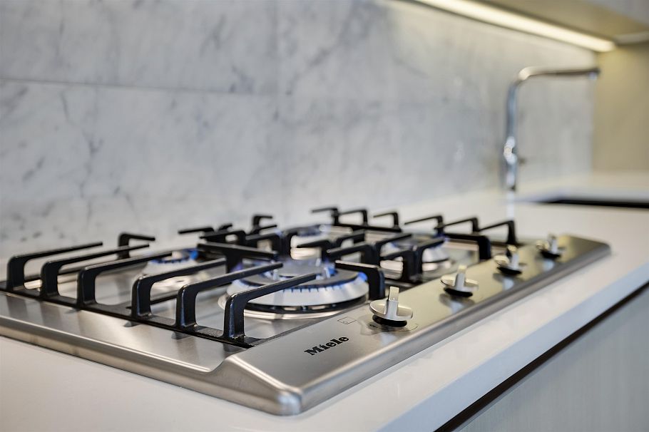 584 87 Nelson Street Vancouver, BC - 6