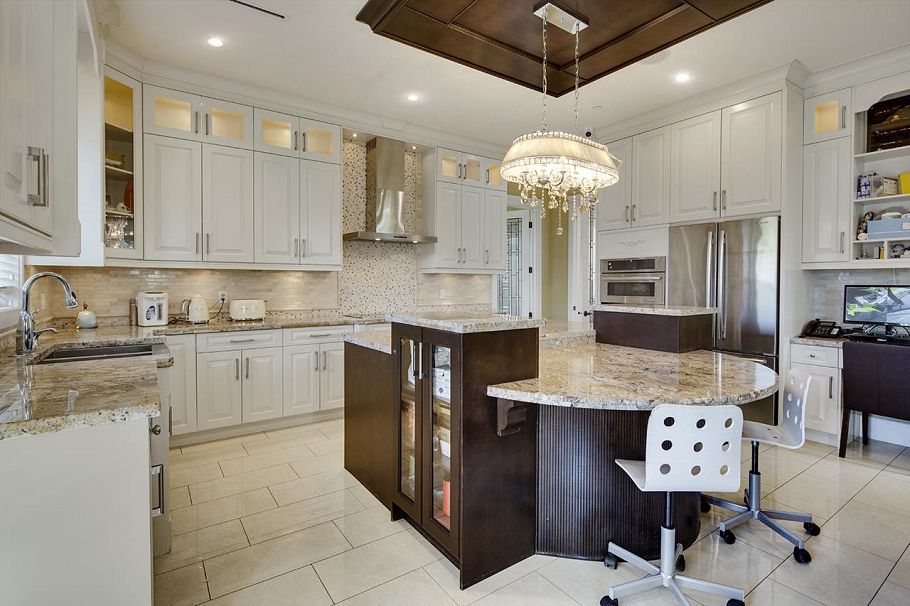 2168 W 16th Avenue Vancouver, BC - 19