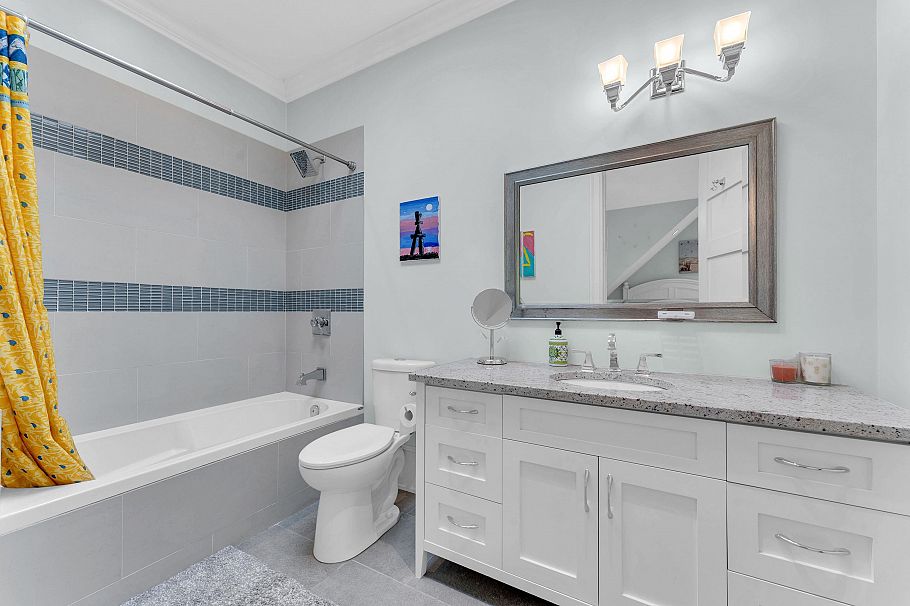 2937 W 45th Avenue Vancouver, BC - 12