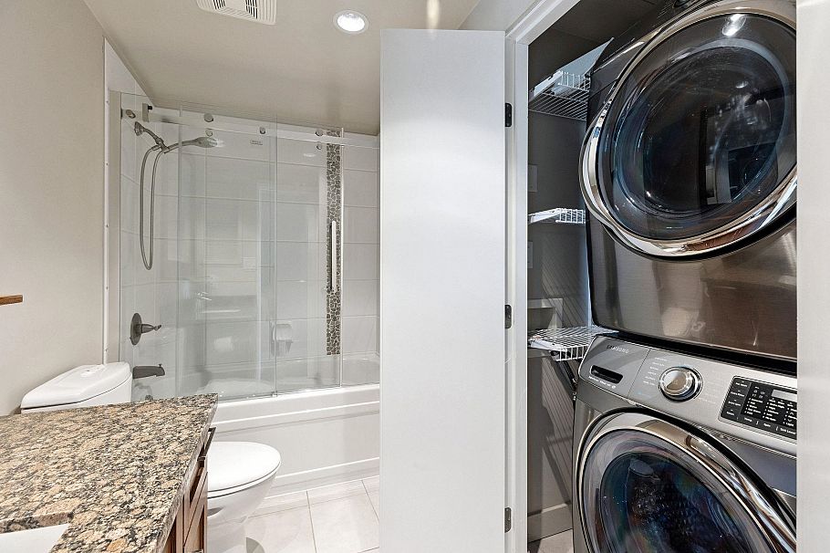 619 2268 W Broadway Vancouver, BC - 22