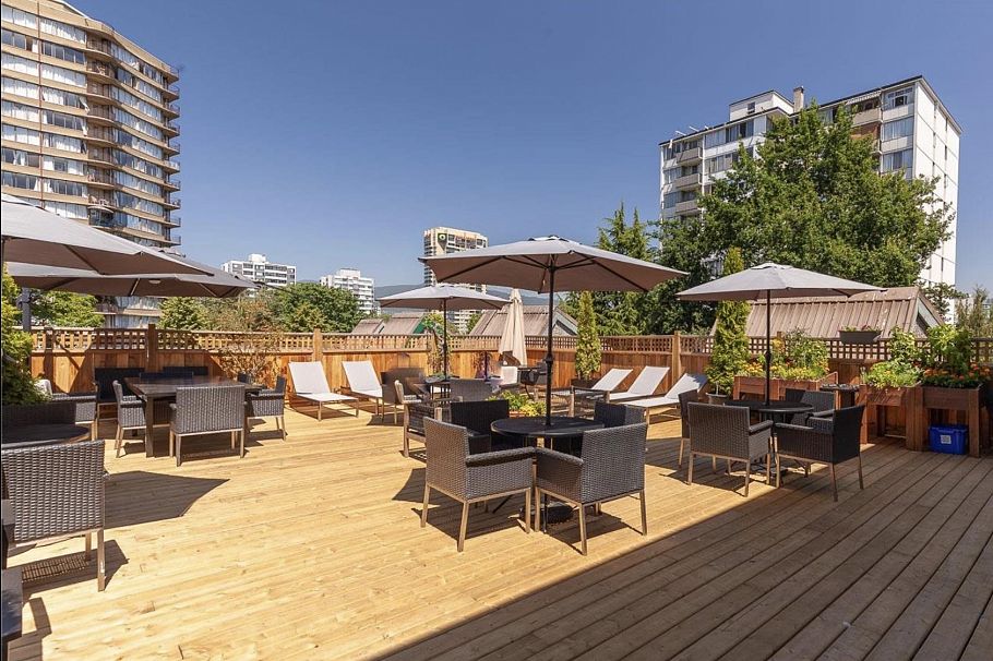 319 1500 Pendrell Street Vancouver, BC - 35