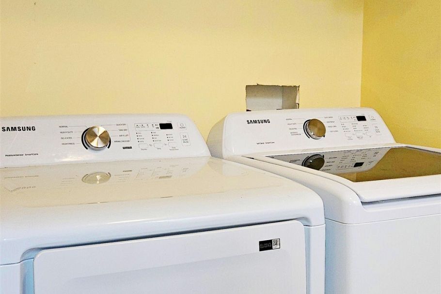 2214 W 14th Avenue Vancouver, BC - 18