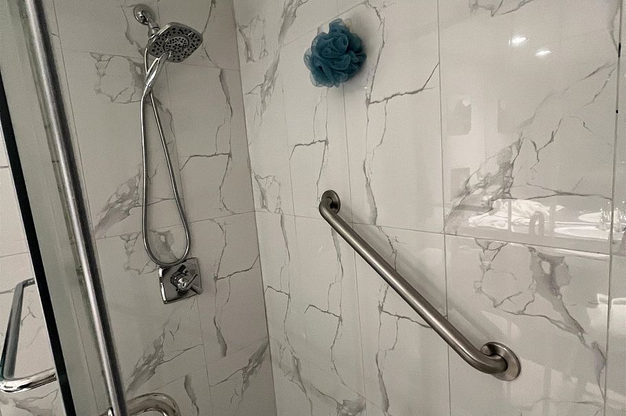 319 1500 Pendrell Street Vancouver, BC - 19