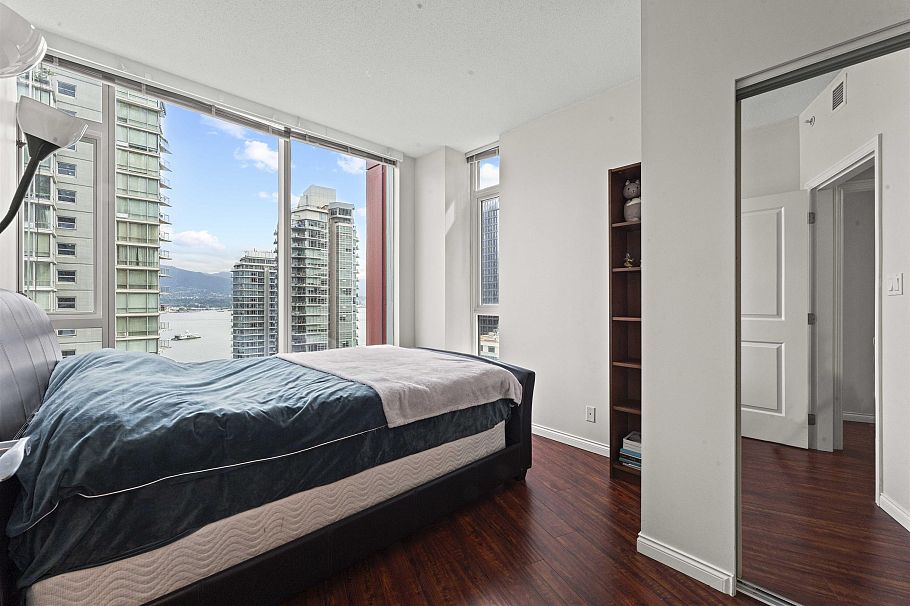 1705 1211 Melville Street Vancouver, BC - 18