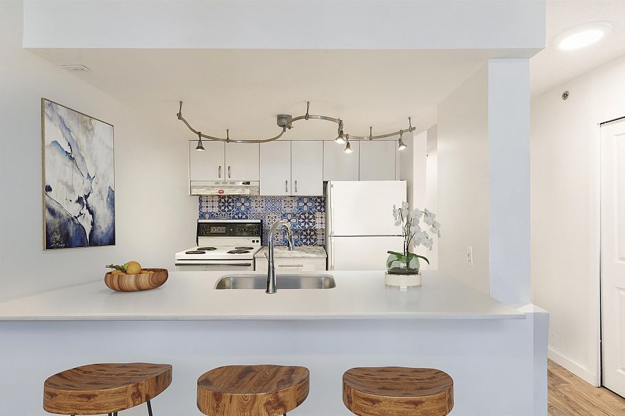 1004 789 Drake Street Vancouver, BC - 4