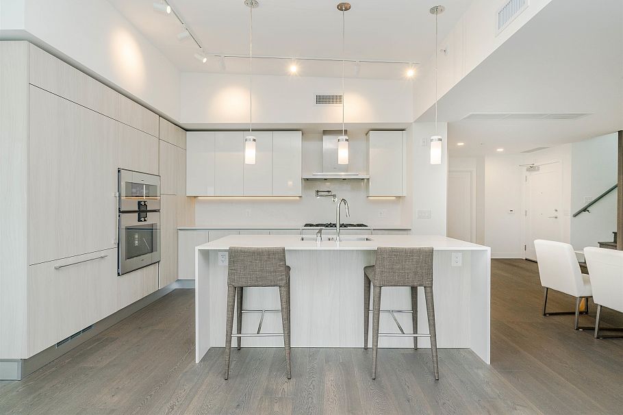 602 477 W 59th Avenue Vancouver, BC - 6