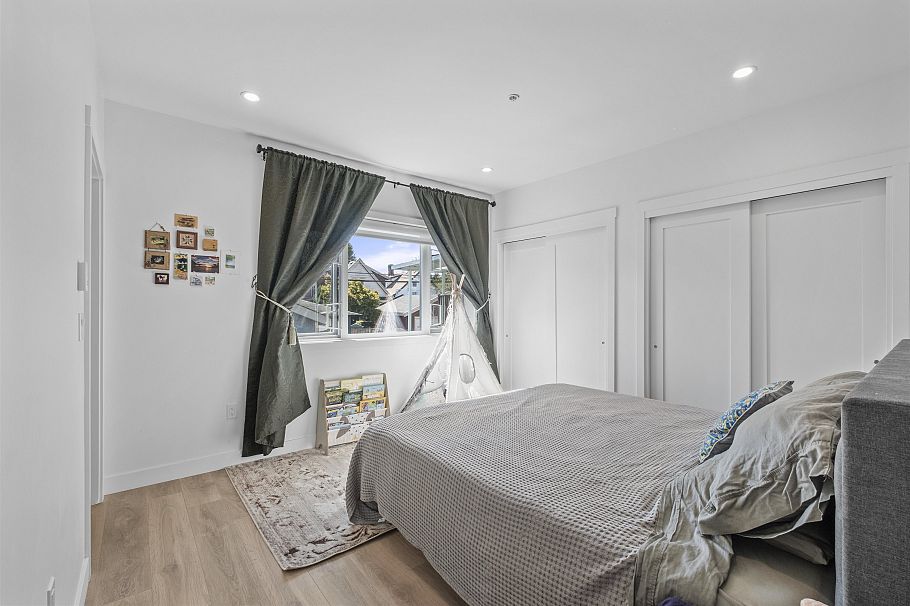 1452 E 20th Avenue Vancouver, BC - 16