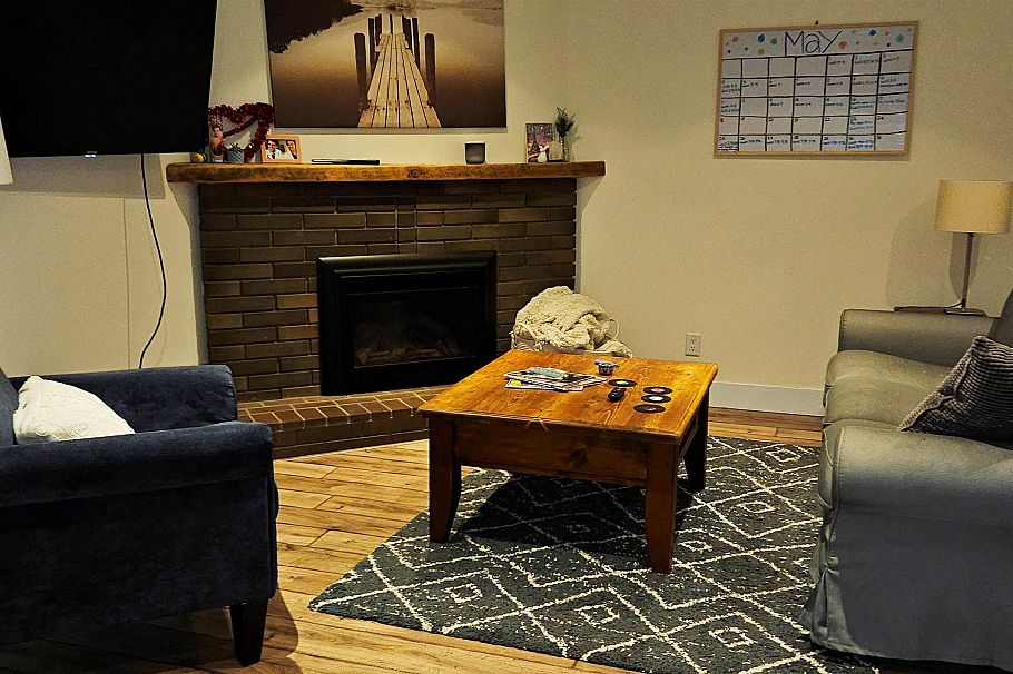 2214 W 14th Avenue Vancouver, BC - 13