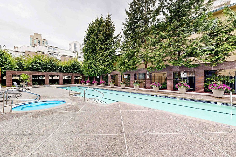 2004 1020 Harwood Street Vancouver, BC - 32