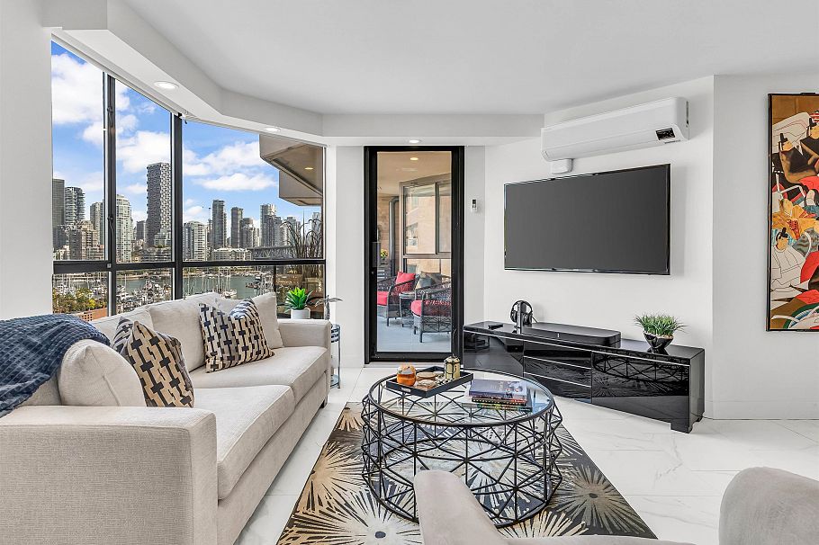 607 1450 Pennyfarthing Drive Vancouver, BC - 7