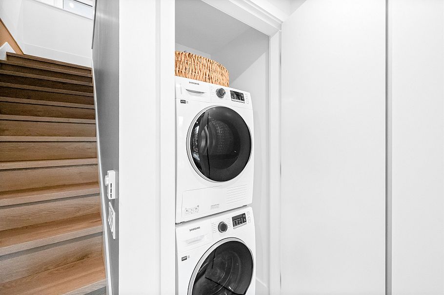 1685 Lakewood Drive Vancouver, BC - 32