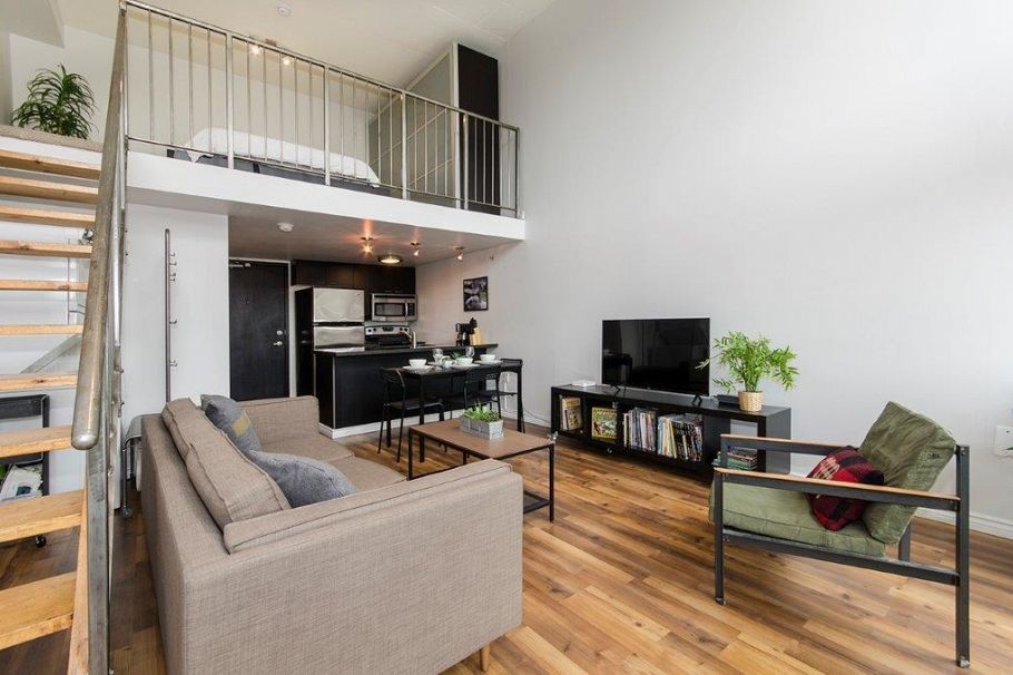 407 1 E Cordova Street Vancouver, BC - 4