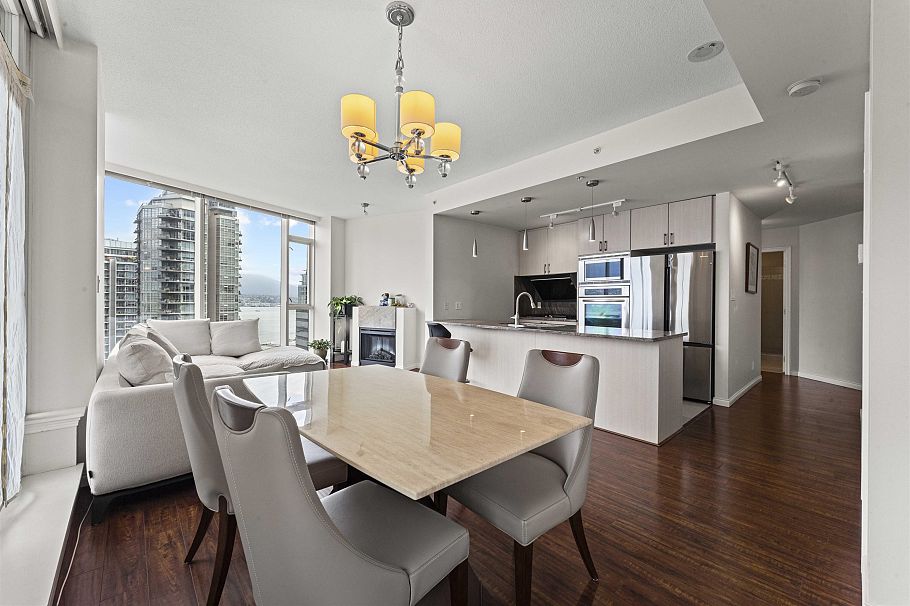 1705 1211 Melville Street Vancouver, BC - 11