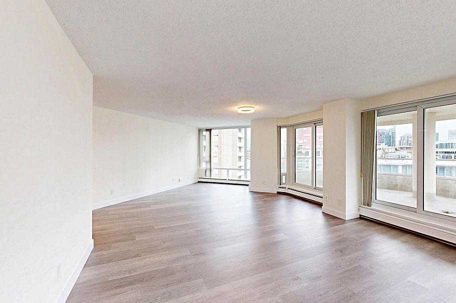 2004 1020 Harwood Street Vancouver, BC - 4