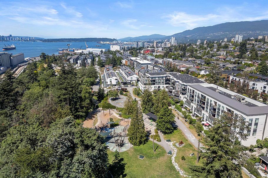 205 615 E 3rd Street North Vancouver, BC - 30