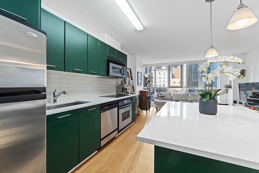 310 1155 Seymour Street Vancouver, BC - 3