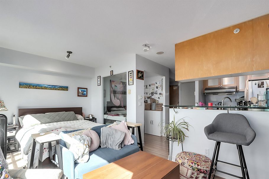 1406 1003 Burnaby Street Vancouver, BC - 7