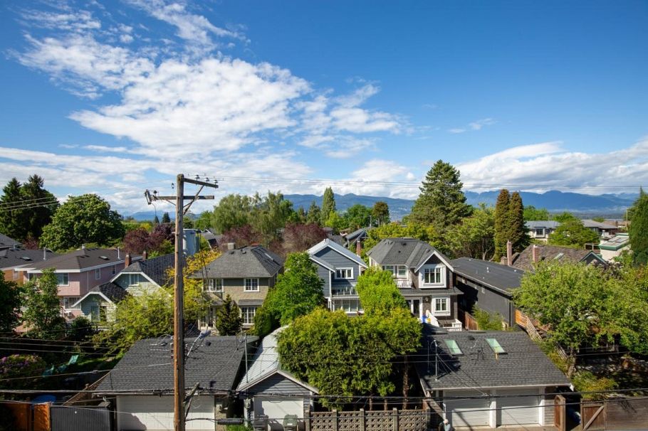 309 4355 W 10th Avenue Vancouver, BC - 18